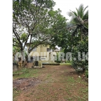 හොමාගම  ගොඩගමින් දෙමහල් නිවසක්