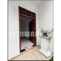 පොල්ගඕවිටින් නිවසක් ඉක්මනින් විකිනිමට